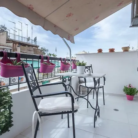 Апартаменты Cozy Gem 2br - 200mbps - 10 Min To Acropolis By Subway Афины